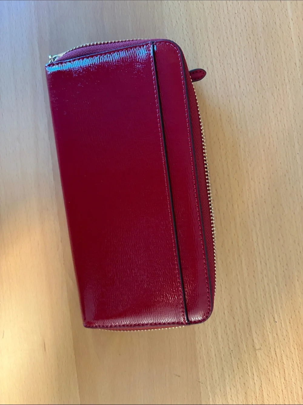 kate spade New York Patent Leather Zip Wallet in Deep Red